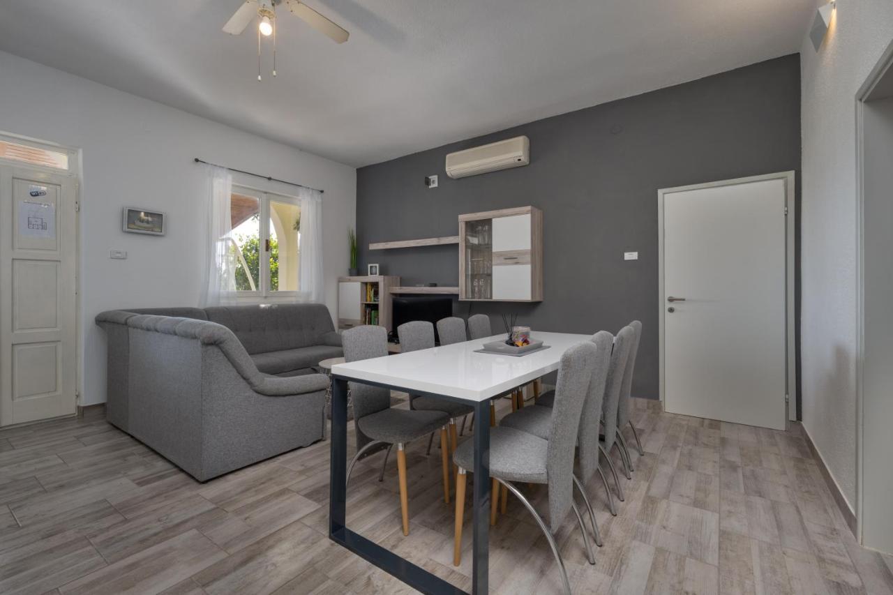 פריבלאקה Apartments Jasna מראה חיצוני תמונה